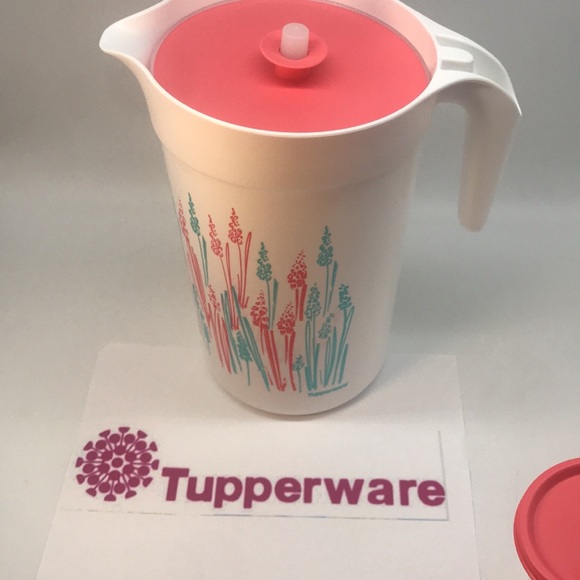 Tupperware  Set Jumbo Jug 4 Liter & 16 oz Tumbler - Picture 13 of 16